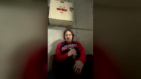 lukekibbe27 online show from January 31, 11:58 pm