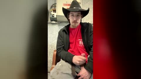 lukekibbe27 online show from February 14, 12:07 am