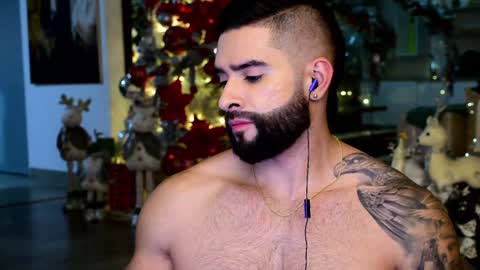 Lukhas f4f online show from January 3, 11:33 pm