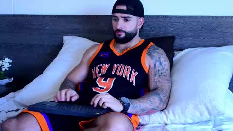 Lukhas f4f online show from October 21, 5:35 pm