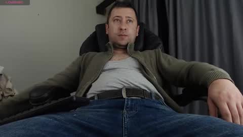 Snapshot of lukkee30 chatting on November 22, 2:16 pm Sir Alex online show from November 22, 2:16 pm