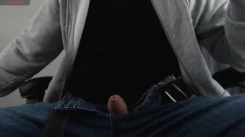 Snapshot of lukkee30 chatting on December 18, 12:22 pm Sir Alex online show from December 18, 12:22 pm