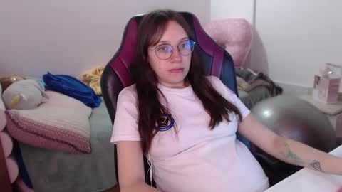 Vicky online show from December 21, 12:42 am