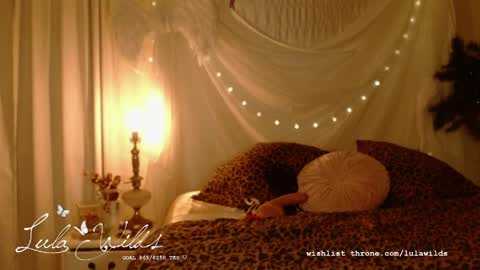 lula wilds online show from May 17, 2:20 am