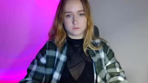 Lulu Baby18 online show from December 4, 12:14 pm