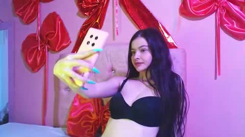 lulu_cm online show from March 9, 4:33 pm