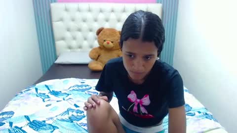 Snapshot of lulu_james chatting on September 13, 7:02 pm I AM LULU online show from September 13, 7:02 pm