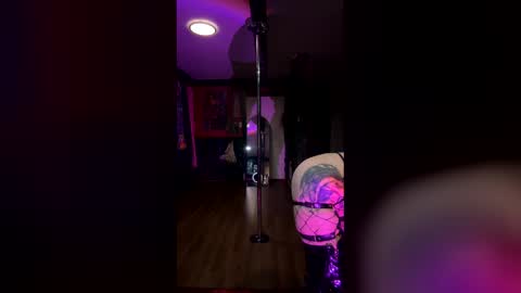 Lulu online show from December 4, 5:28 am