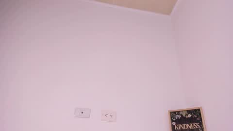 Snapshot of lulu_russell chatting on March 10, 8:04 am LULU online show from March 10, 8:04 am