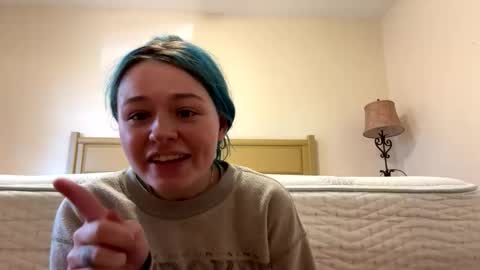 Connie online show from February 10, 3:27 pm