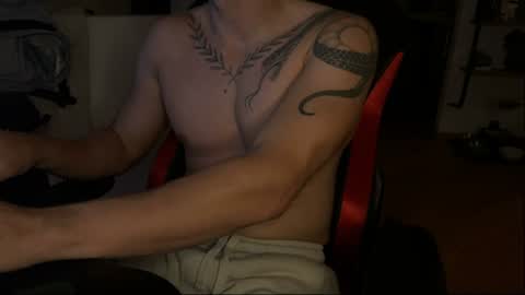 Snapshot of lulusek17cm chatting on August 7, 8:00 pm lulusek17cm online show from August 7, 8:00 pm