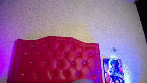 Snapshot of luly_blue chatting on March 18, 4:15 am Luly online show from March 18, 4:15 am