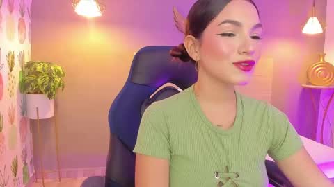 L U M A online show from September 25, 2:37 am