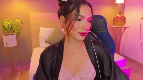 L U M A online show from September 28, 3:12 am