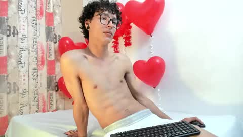 Vanity ErosX online show from February 15, 5:09 am