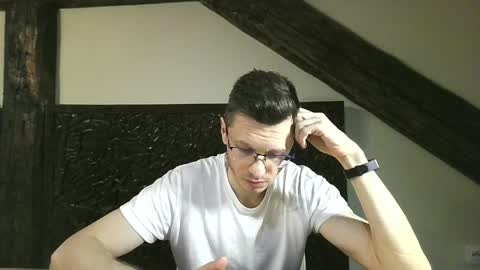 Andrew independent model 2000-0000 CET daily online show from May 21, 8:27 pm