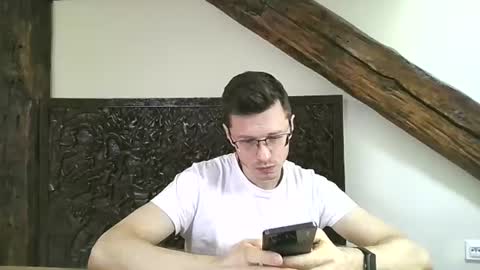 Andrew independent model 2000-0000 CET daily online show from June 13, 12:25 pm