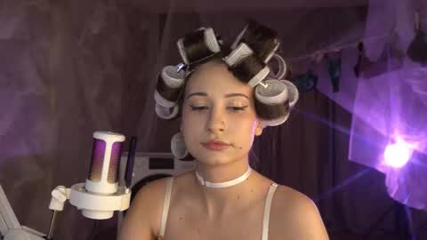 Snapshot of lumenova chatting on October 25, 11:54 pm Amelia online show from October 25, 11:54 pm