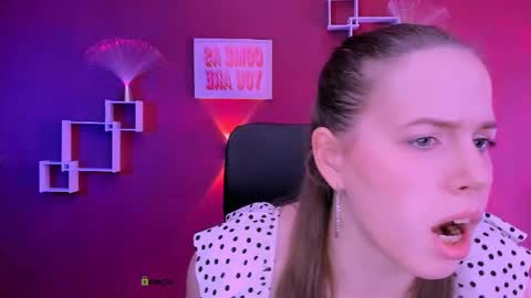 Sweet Lumi online show from June 4, 7:36 am