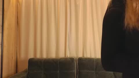 Wendy online show from March 27, 4:40 pm