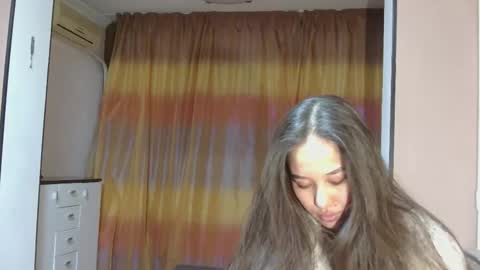 Anora online show from January 11, 5:18 pm