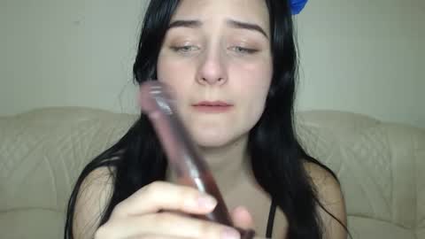 Lumulav online show from December 7, 2:20 am