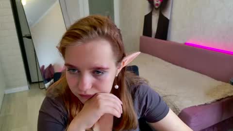 Snapshot of luna404 chatting on May 21, 7:21 pm Luna online show from May 21, 7:21 pm