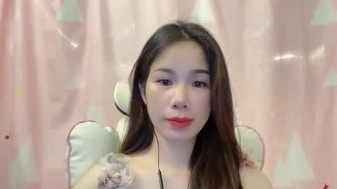 Luna online show from May 23, 8:02 pm