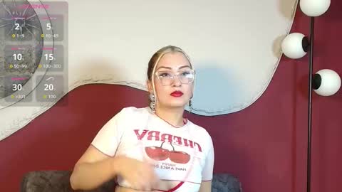 luna__velvet online show from February 8, 1:14 pm