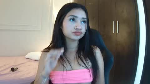 Snapshot of luna_and_banji chatting on October 17, 9:06 pm luna and banji online show from October 17, 9:06 pm