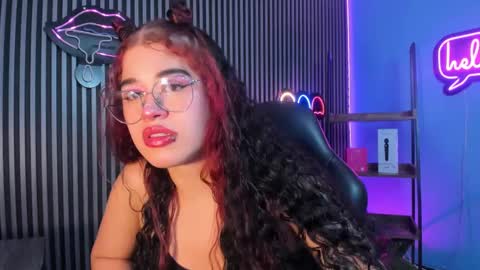 luna_andromeda online show from September 14, 12:48 pm