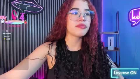 luna_andromeda online show from September 18, 9:17 pm