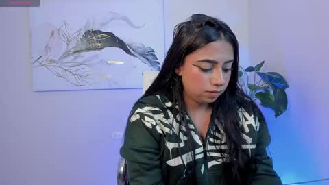 Snapshot of luna_cute14 chatting on May 2, 9:31 pm luna_cute14 online show from May 2, 9:31 pm