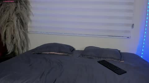 Snapshot of luna_cute14 chatting on May 26, 9:22 pm luna_cute14 online show from May 26, 9:22 pm