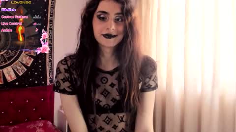 Luna online show from November 30, 5:17 pm