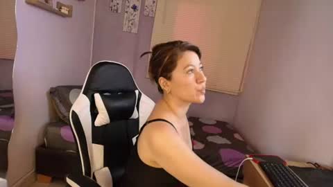 luna_desiree online show from June 16, 10:23 pm