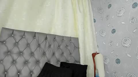 Luna Eva online show from December 28, 6:18 pm