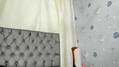Luna Eva online show from January 3, 5:31 pm