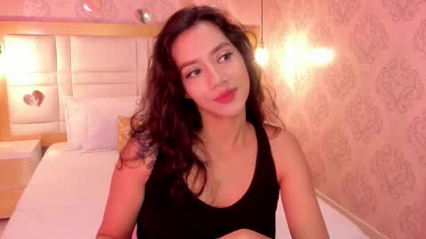 luna_hot_ass online show from February 14, 4:09 am
