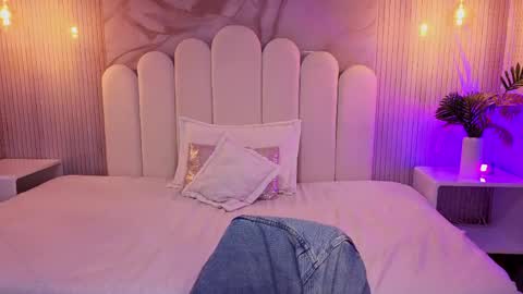 luna_hot_ass online show from May 21, 3:13 am