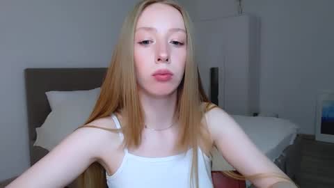 Luna online show from December 22, 11:09 pm