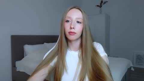 Luna online show from October 2, 7:54 pm