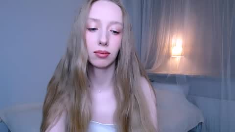 Luna online show from May 3, 8:37 pm