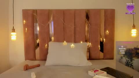 Snapshot of luna_kassiel chatting on December 14, 11:26 am luna_kassiel online show from December 14, 11:26 am