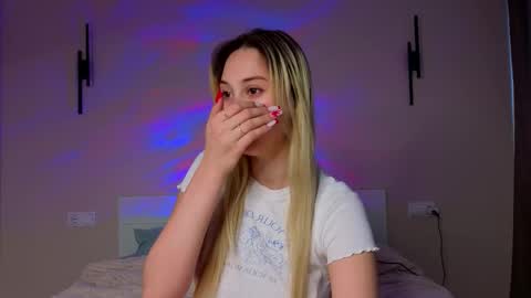 Olivia online show from January 10, 8:38 am