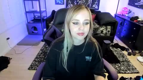 Luna online show from May 2, 7:46 am