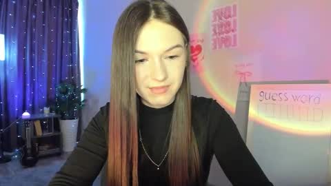 luna_lust_211 online show from March 24, 12:21 pm