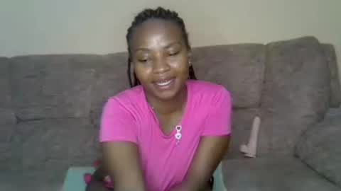 Snapshot of luna_peachy chatting on June 16, 10:29 am luna_peachy online show from June 16, 10:29 am