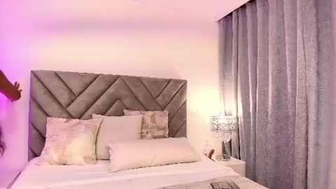 luna_queen7 online show from July 22, 11:13 am