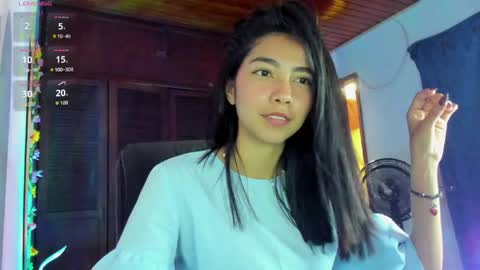 Snapshot of luna_roja257 chatting on June 16, 5:15 pm Luna Roja26 online show from June 16, 5:15 pm